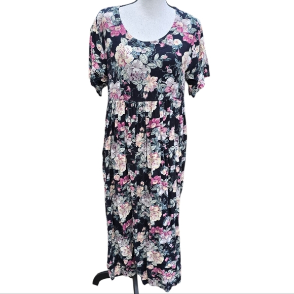 Vintage Floral Midi Dress with Short Sleeves - Picture 1 of 7